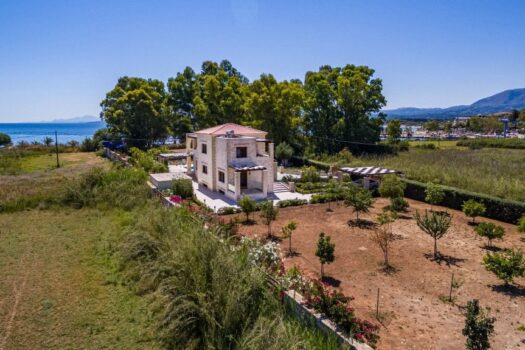 Aethir Villa in Georgioupolis – At the beach!!!!
