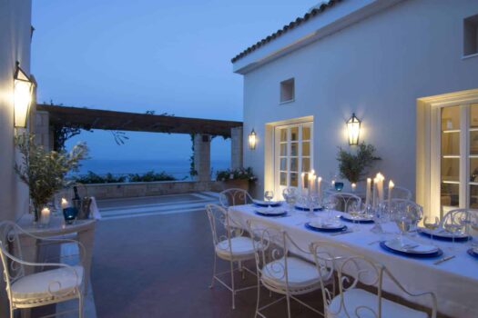 Superior Villa with tennis court and private beach platform in Elounda