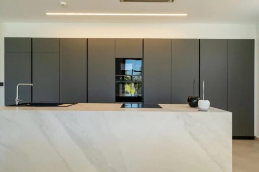 Two luxury independent Villas near Golf Court