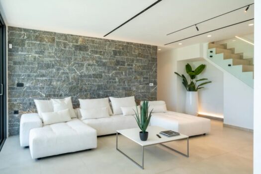 Two luxury independent Villas near Golf Court