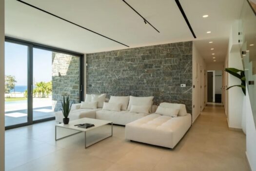 Two luxury independent Villas near Golf Court