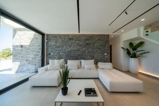 Two luxury independent Villas near Golf Court