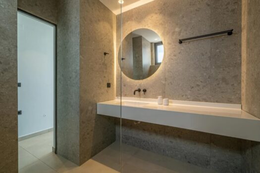 Two luxury independent Villas near Golf Court