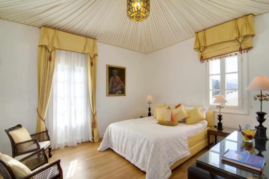 Superior Villa with tennis court and private beach platform in Elounda