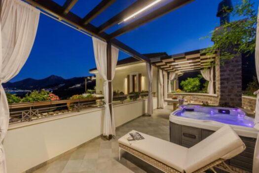 Private Seaside Estate Combining Classic Appeal with Modern Luxury, Elounda, Crete