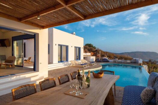 Luxurious Cycladic-Style Villa Complex with Breathtaking Panoramic Views and Heated Infinity Pool