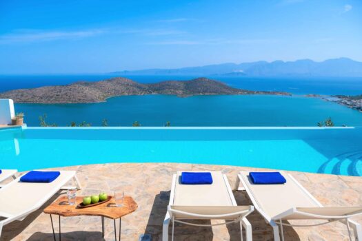 Luxurious Cycladic-Style Villa Complex with Breathtaking Panoramic Views and Heated Infinity Pool
