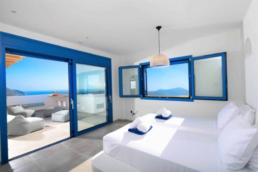 Luxurious Cycladic-Style Villa Complex with Breathtaking Panoramic Views and Heated Infinity Pool